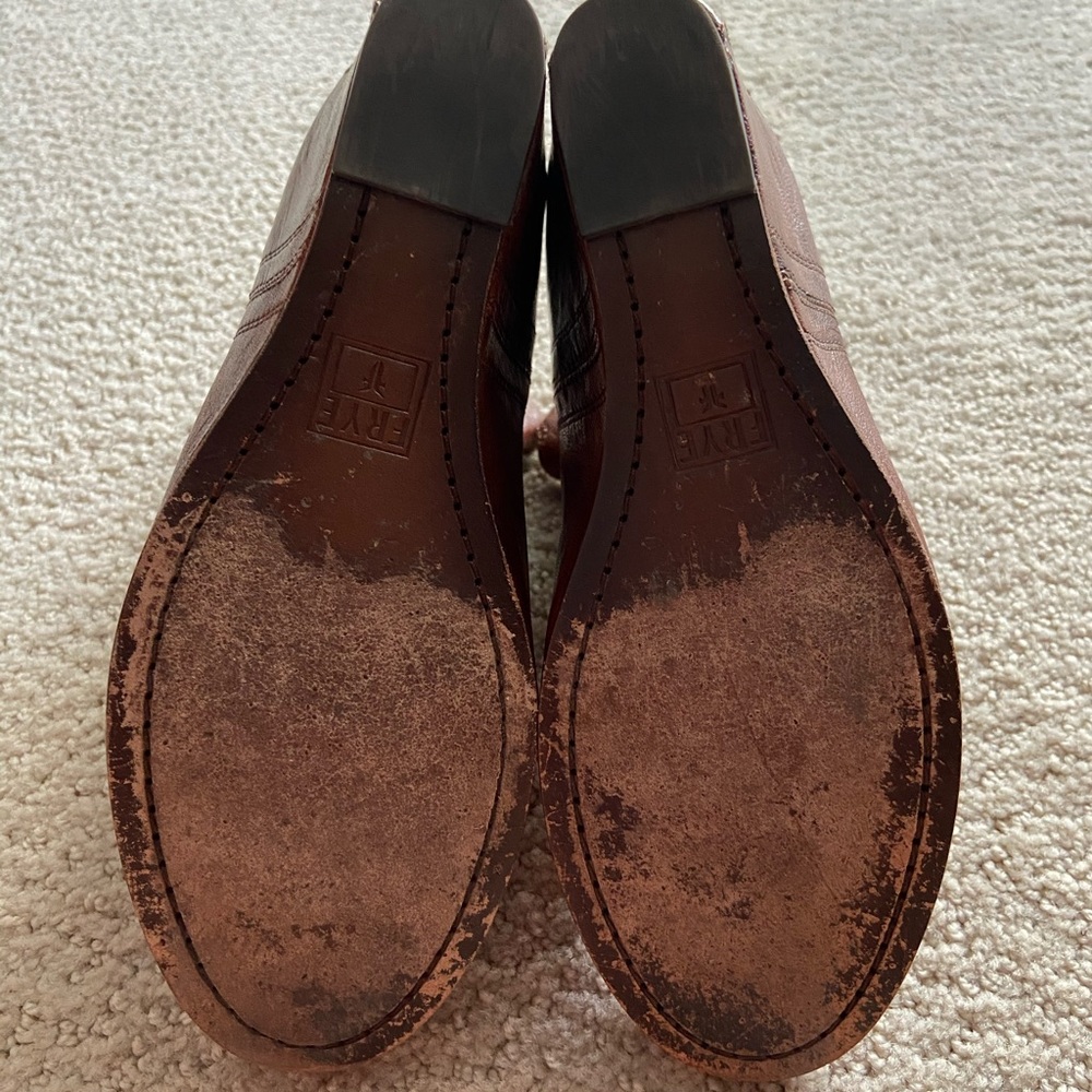 Frye Carson Wedge Bootie - Picture 5 of 7